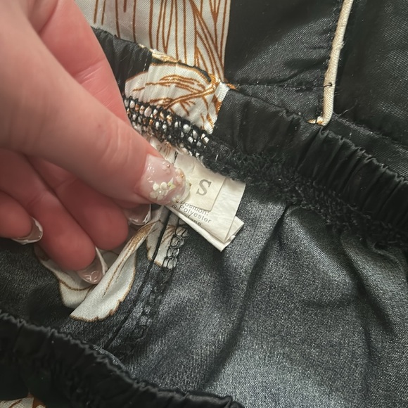 Floral Black Pajama Set - Picture 4 of 6